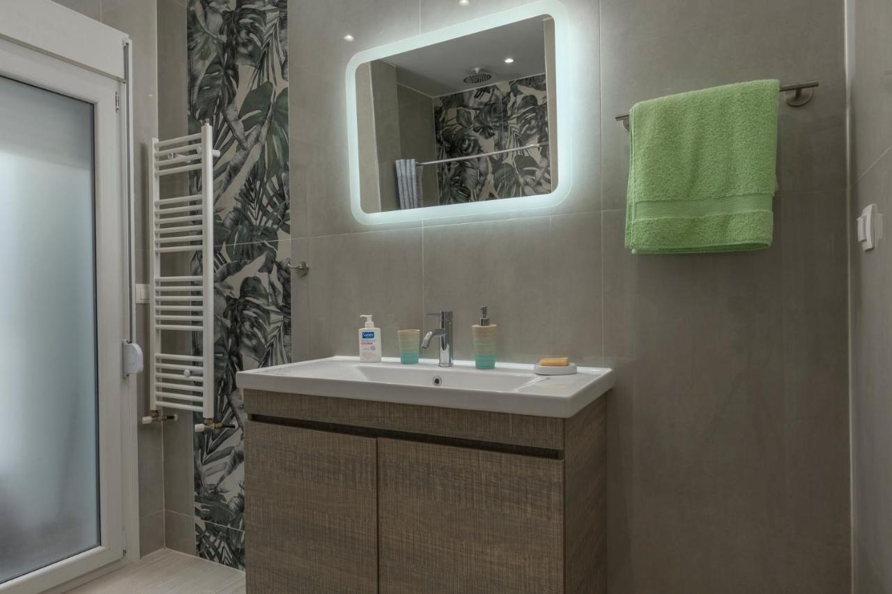 Kosmos Service Apartment City Center 3 With Additional Cost Parking Tesalónica Exterior foto